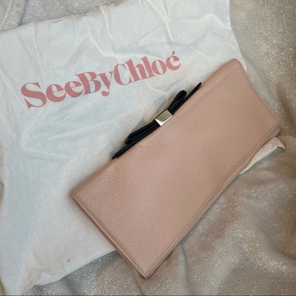 See by Chloé Bow Clutch - Picture 1 of 11